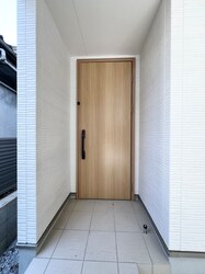 Kolet西小山の物件外観写真